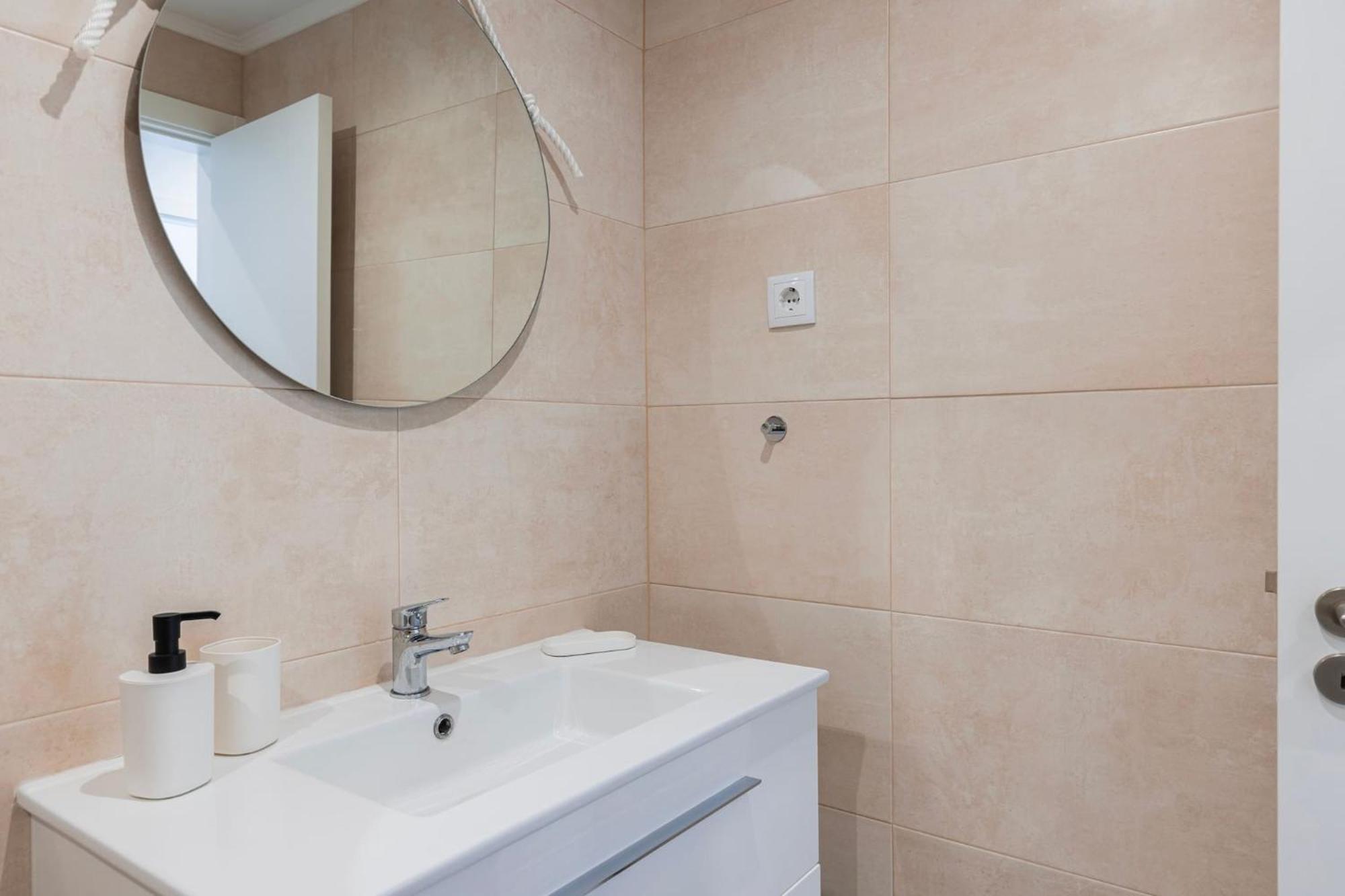 Urban Elegance Apartment Almada Kültér fotó
